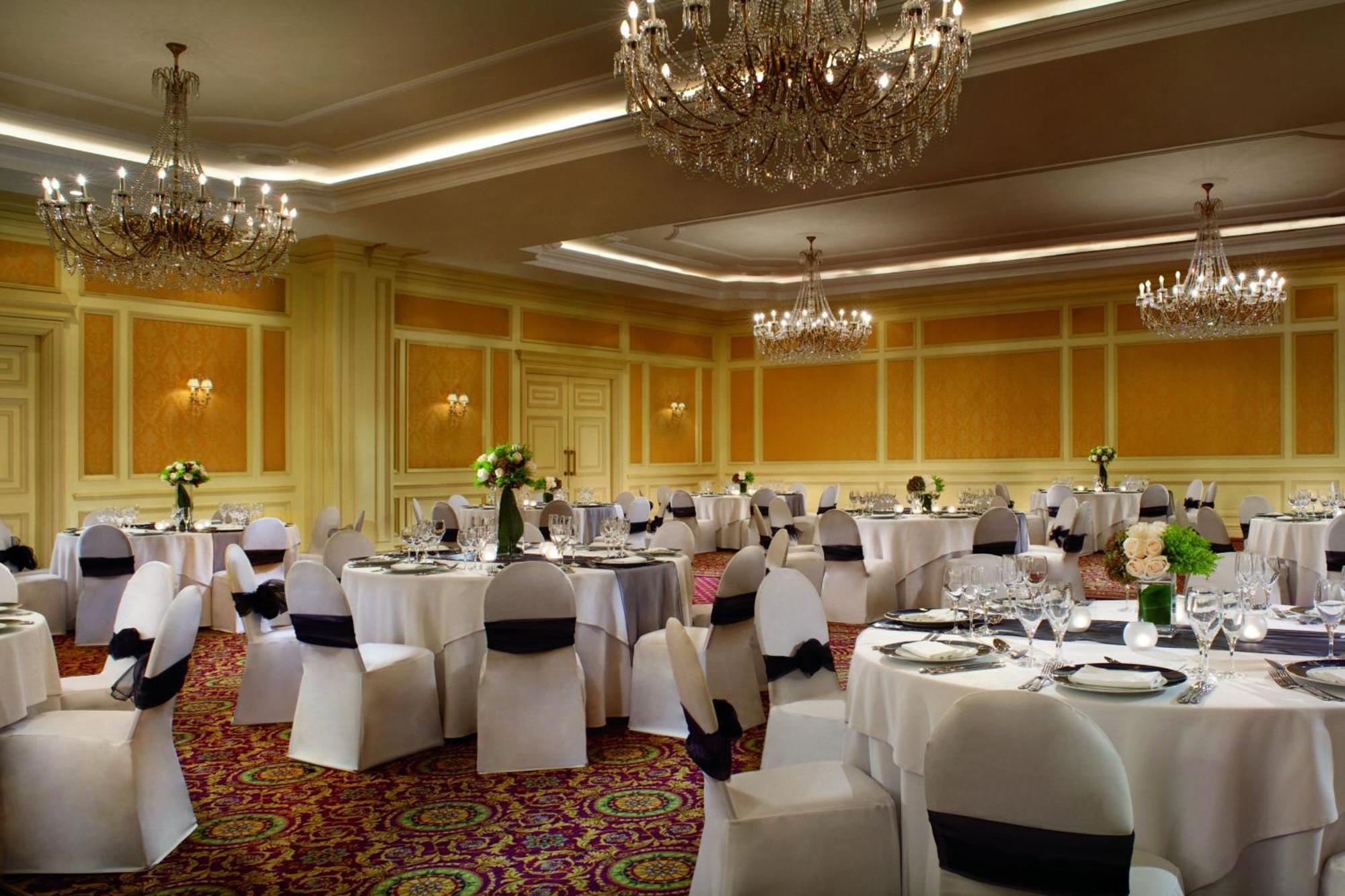 The Ritz-carlton, Hotel Santiago